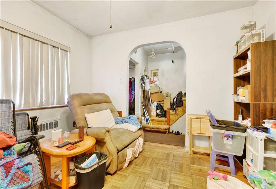 310 Avenue X, Brooklyn, New York 11223, 3 Bedrooms Bedrooms, ,2 BathroomsBathrooms,Residential,For Sale,Avenue X,487117