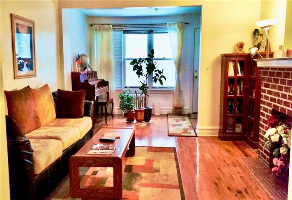 737 68th Street, Brooklyn, New York 11220, 3 Bedrooms Bedrooms, ,2 BathroomsBathrooms,Residential,For Sale,68th,487163