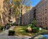 2465 Haring Street, Brooklyn, New York 11235, 2 Bedrooms Bedrooms, ,1 BathroomBathrooms,Residential,For Sale,Haring,487179