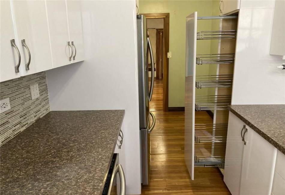 2465 Haring Street, Brooklyn, New York 11235, 2 Bedrooms Bedrooms, ,1 BathroomBathrooms,Residential,For Sale,Haring,487179