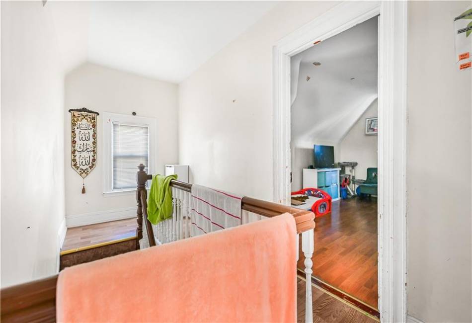 682 Argyle Road, Brooklyn, New York 11230, 8 Bedrooms Bedrooms, ,4 BathroomsBathrooms,Residential,For Sale,Argyle,487189