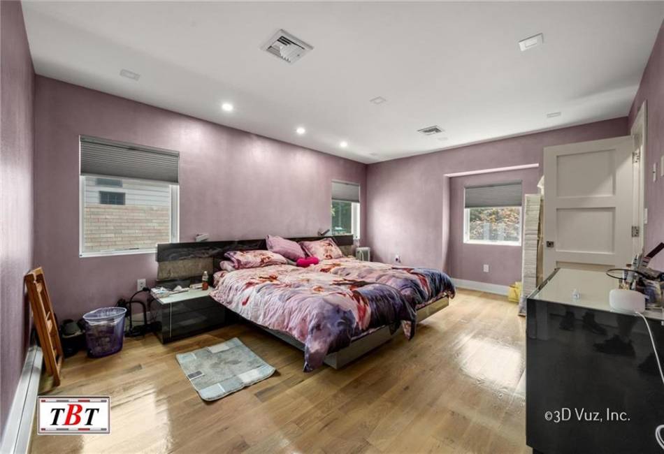 1709 Avenue I, Brooklyn, New York 11230, 5 Bedrooms Bedrooms, ,5 BathroomsBathrooms,Residential,For Sale,Avenue I,487071