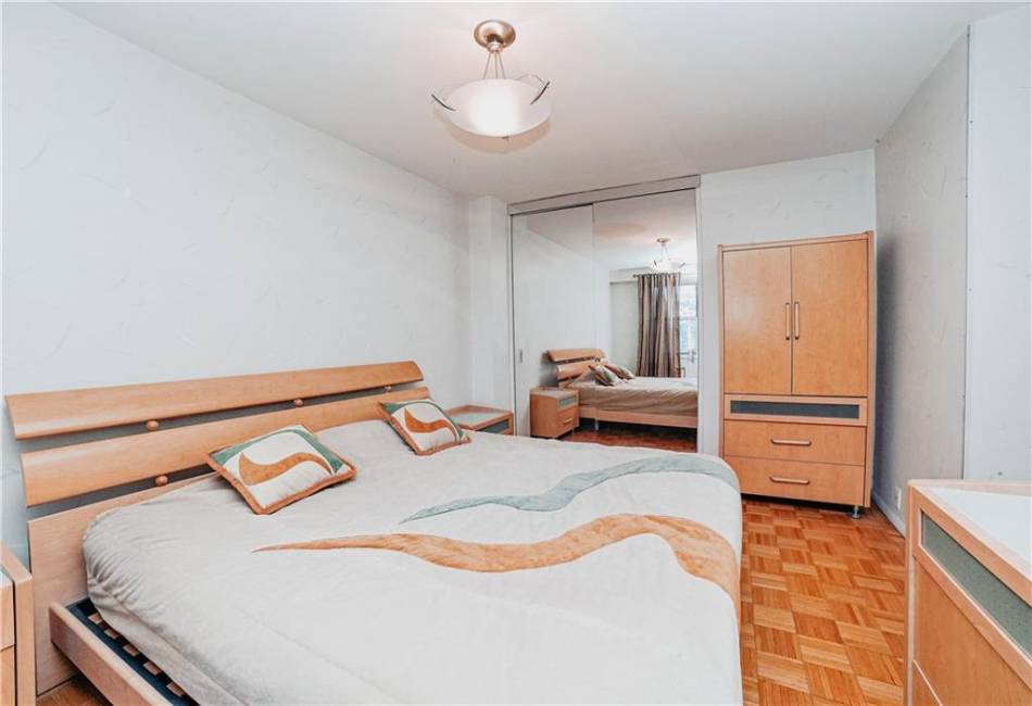 2483 West 16th Street, Brooklyn, New York 11214, 3 Bedrooms Bedrooms, ,2 BathroomsBathrooms,Residential,For Sale,West 16th,487212