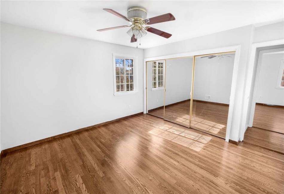 60 82nd Street, Brooklyn, New York 11209, 4 Bedrooms Bedrooms, ,3 BathroomsBathrooms,Residential,For Sale,82nd,487220