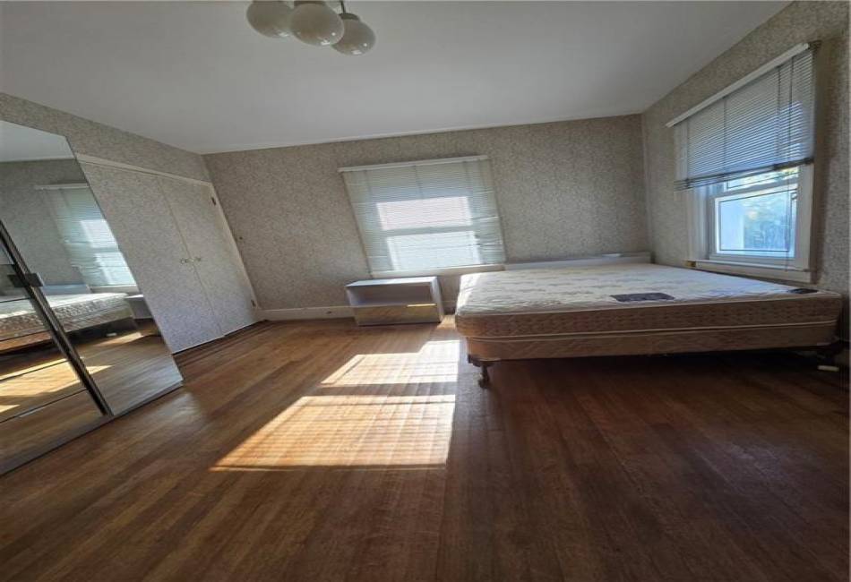 3380 Bedford Avenue, Brooklyn, New York 11210, 3 Bedrooms Bedrooms, ,1 BathroomBathrooms,Residential,For Sale,Bedford,487255