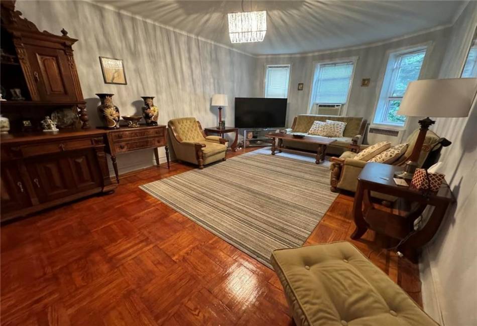 100 Avenue P, Brooklyn, New York 11204, 2 Bedrooms Bedrooms, ,1 BathroomBathrooms,Residential,For Sale,Avenue P,485053