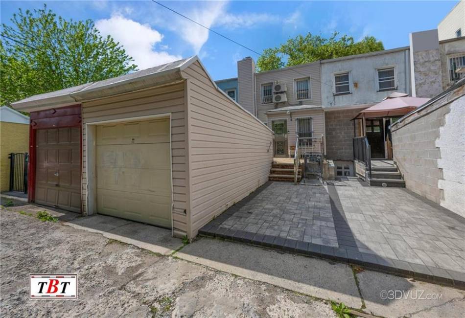 1218 Locust Avenue, Brooklyn, New York 11230, 3 Bedrooms Bedrooms, ,3 BathroomsBathrooms,Residential,For Sale,Locust,487235