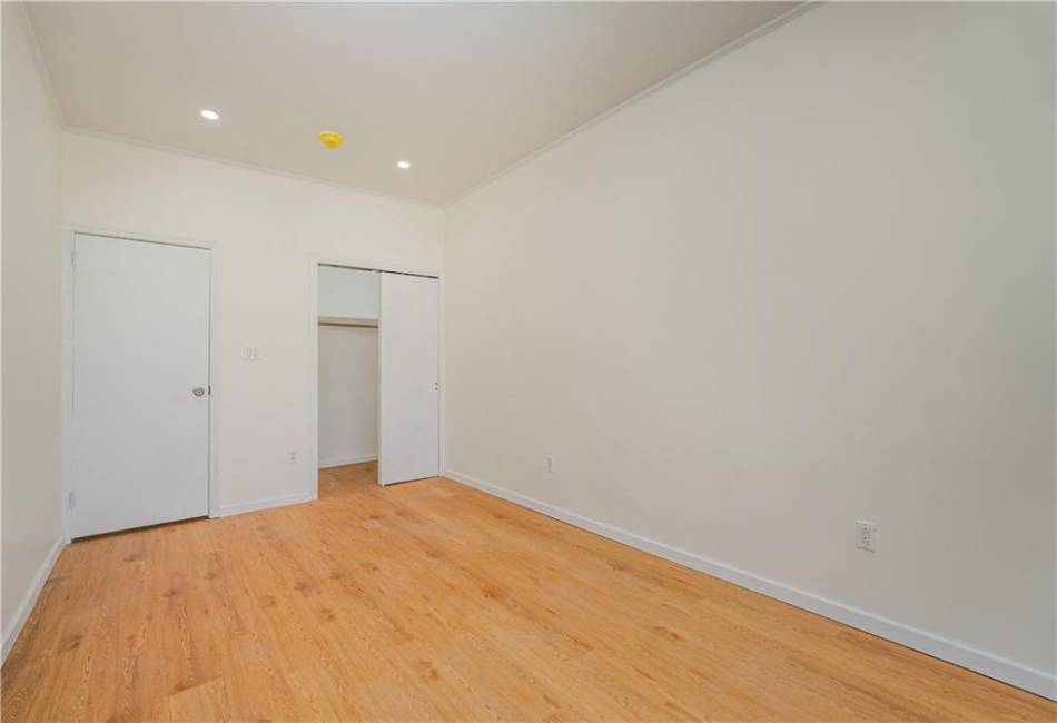 2357 27th Street, Brooklyn, New York 11229, 6 Bedrooms Bedrooms, ,Residential,For Sale,27th,487260