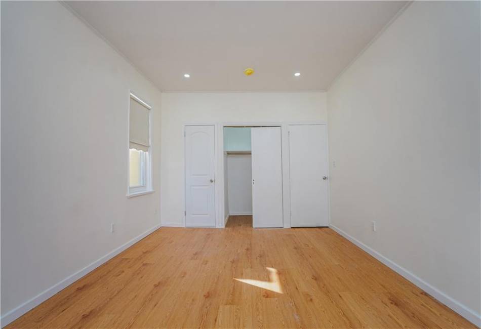 2357 27th Street, Brooklyn, New York 11229, 6 Bedrooms Bedrooms, ,Residential,For Sale,27th,487260