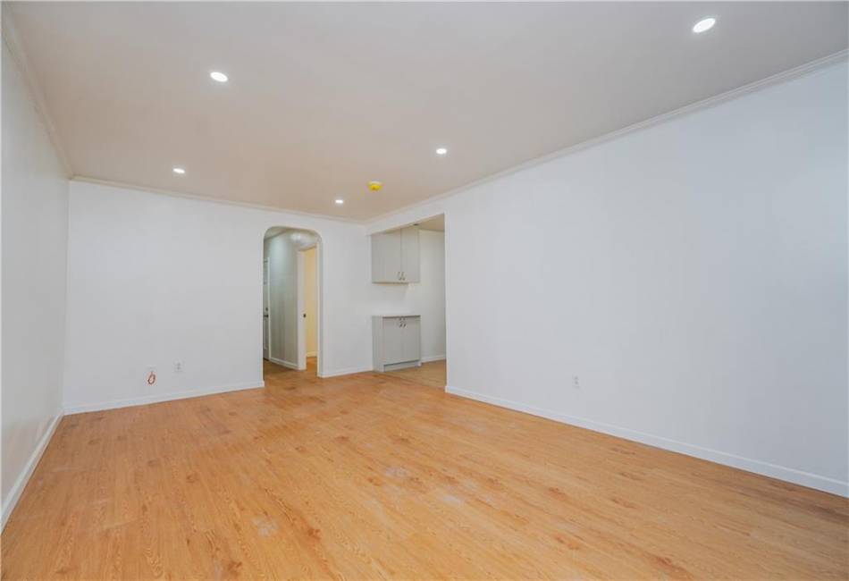 2357 27th Street, Brooklyn, New York 11229, 6 Bedrooms Bedrooms, ,Residential,For Sale,27th,487260