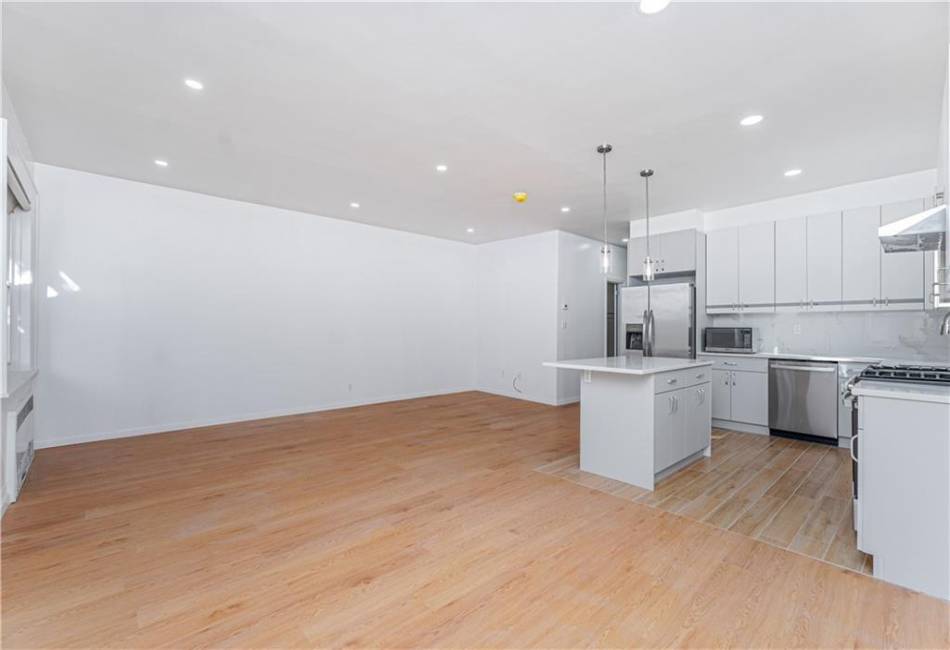 2357 27th Street, Brooklyn, New York 11229, 6 Bedrooms Bedrooms, ,Residential,For Sale,27th,487260