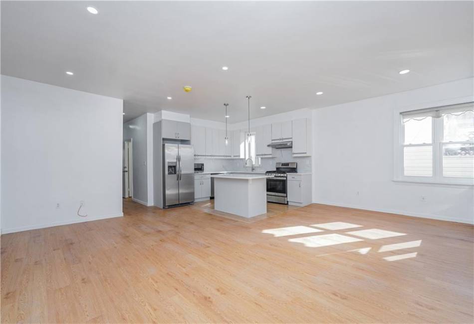 2357 27th Street, Brooklyn, New York 11229, 6 Bedrooms Bedrooms, ,Residential,For Sale,27th,487260