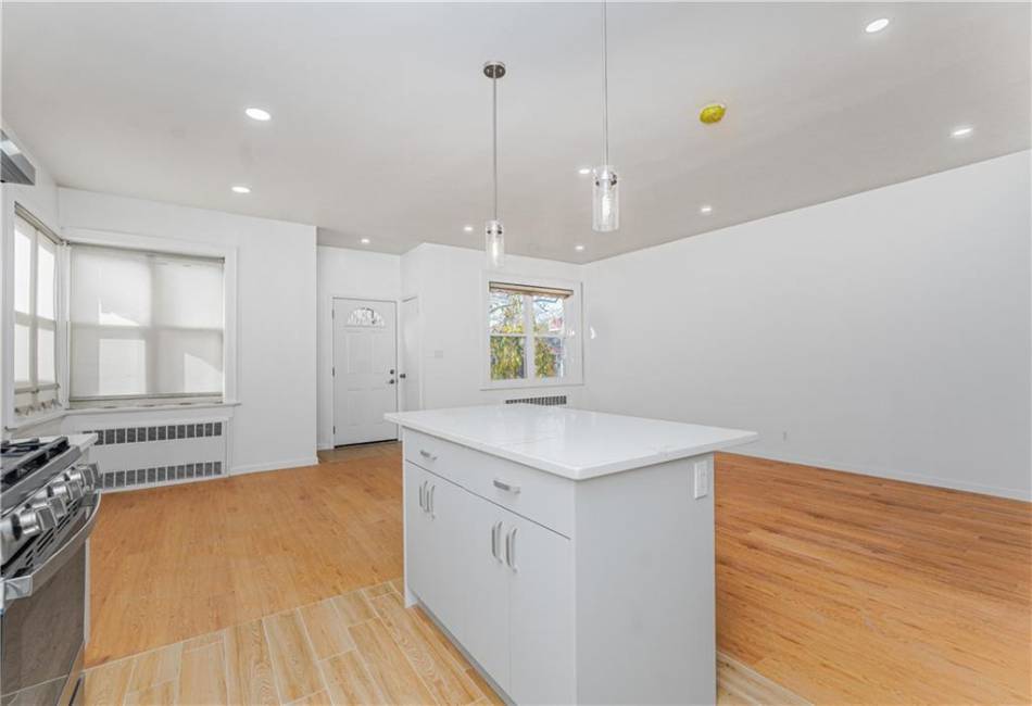 2357 27th Street, Brooklyn, New York 11229, 6 Bedrooms Bedrooms, ,Residential,For Sale,27th,487260