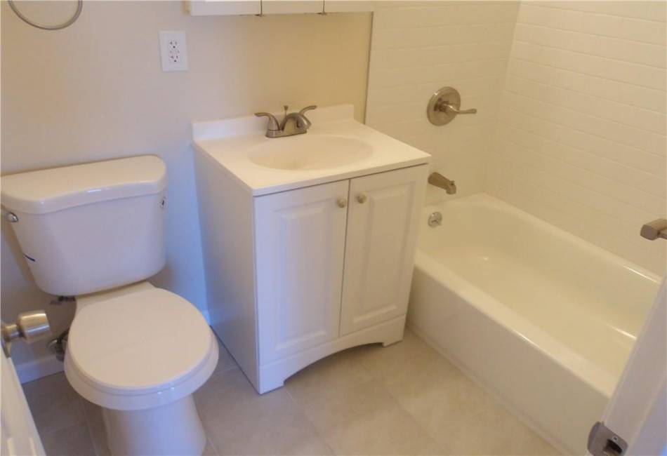 1200 53rd Street, Brooklyn, New York 11234, 2 Bedrooms Bedrooms, ,1 BathroomBathrooms,Residential,For Sale,53rd,487278