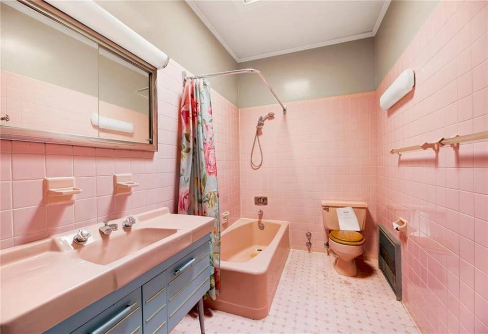 178 68th Street, Brooklyn, New York 11220, 4 Bedrooms Bedrooms, ,3 BathroomsBathrooms,Residential,For Sale,68th,487280