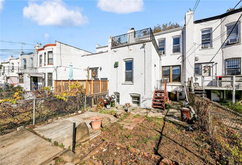 178 68th Street, Brooklyn, New York 11220, 4 Bedrooms Bedrooms, ,3 BathroomsBathrooms,Residential,For Sale,68th,487280