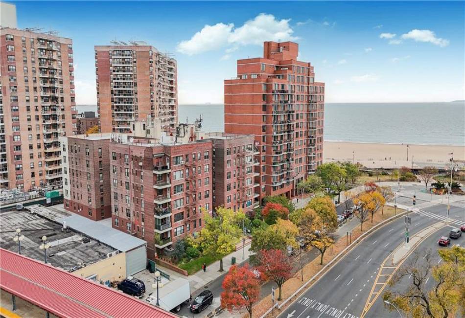 3101 Ocean Parkway, Brooklyn, New York 11235, 1 Bedroom Bedrooms, ,1 BathroomBathrooms,Residential,For Sale,Ocean,487285