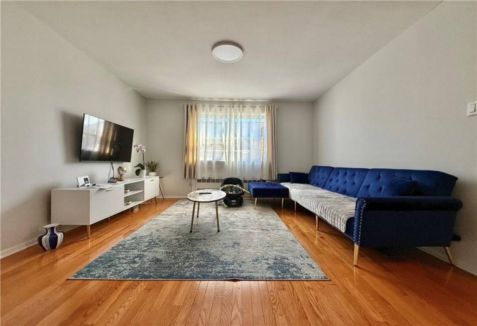 1366 74th Street, Brooklyn, New York 11228, 5 Bedrooms Bedrooms, ,4 BathroomsBathrooms,Residential,For Sale,74th,487263