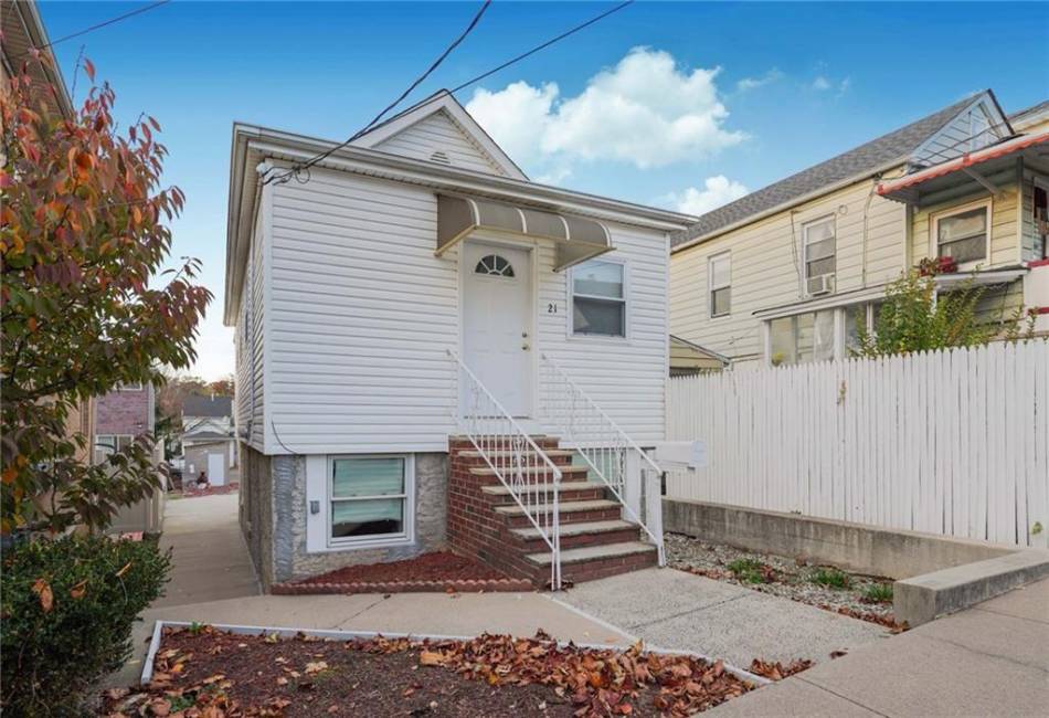 21 Cambria Street, Staten Island, New York 10305, 3 Bedrooms Bedrooms, ,2 BathroomsBathrooms,Residential,For Sale,Cambria,487286