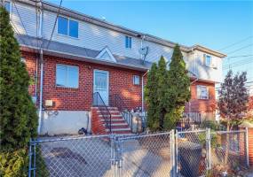 7 Deruyter Place, Staten Island, New York 10303, 3 Bedrooms Bedrooms, ,3 BathroomsBathrooms,Residential,For Sale,Deruyter,487291