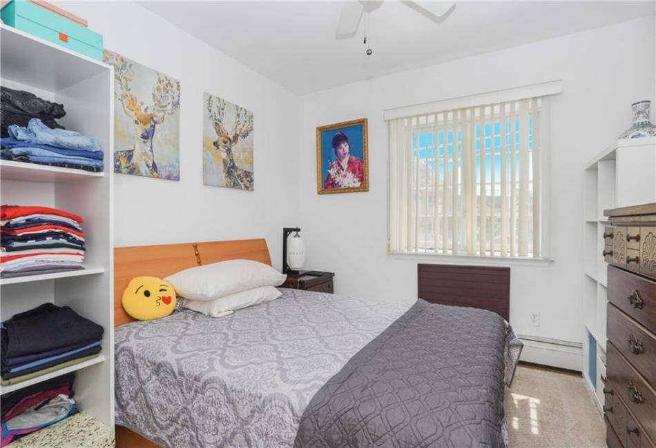 14 Bay 47th Street, Brooklyn, New York 11214, 2 Bedrooms Bedrooms, ,2 BathroomsBathrooms,Residential,For Sale,Bay 47th,487301