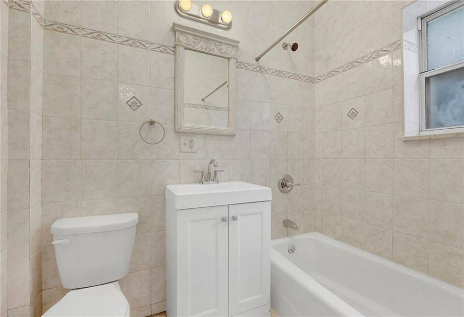 218 9th Street, Brooklyn, New York 11215, 4 Bedrooms Bedrooms, ,3 BathroomsBathrooms,Residential,For Sale,9th,487299