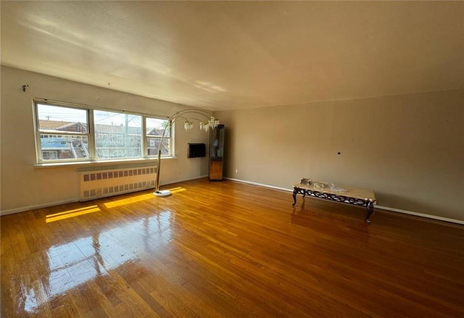 2081 53rd Place, Brooklyn, New York 11234, 7 Bedrooms Bedrooms, ,5 BathroomsBathrooms,Residential,For Sale,53rd,487328