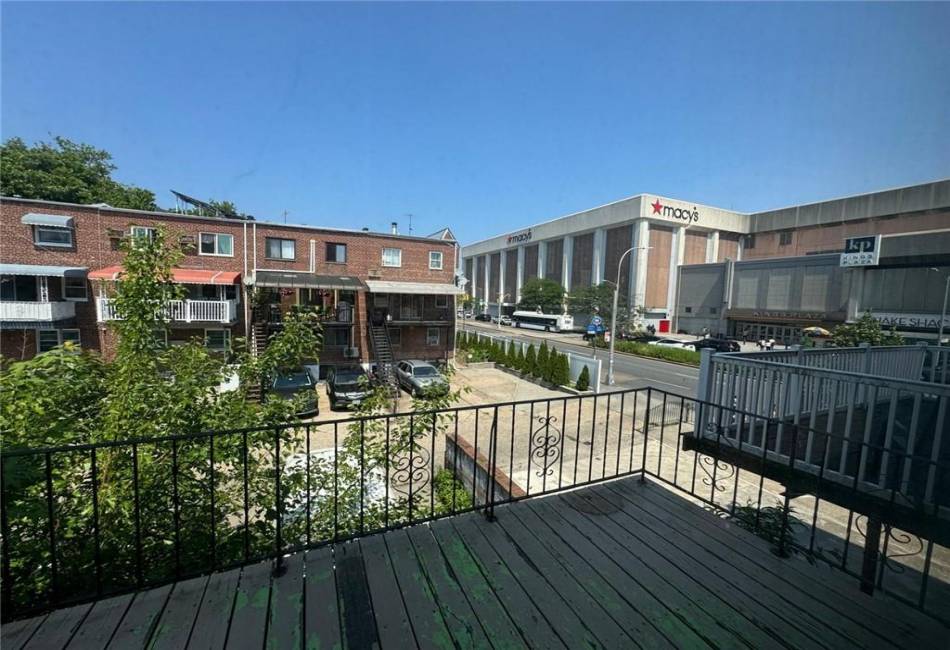 2081 53rd Place, Brooklyn, New York 11234, 7 Bedrooms Bedrooms, ,5 BathroomsBathrooms,Residential,For Sale,53rd,487328