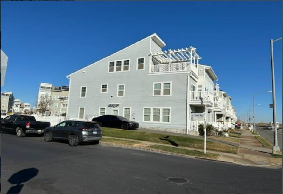 64-16 Beach Front Road, Arverne, New York 11692, 5 Bedrooms Bedrooms, ,4 BathroomsBathrooms,Residential,For Sale,Beach Front,487332