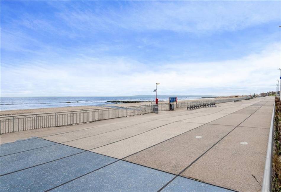 188 Beach 101 Street, Rockaway Park, New York 11694, 3 Bedrooms Bedrooms, ,3 BathroomsBathrooms,Residential,For Sale,101,487337