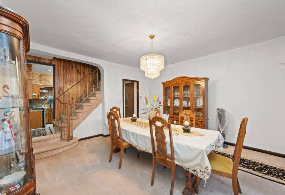 1284 48th Street, Brooklyn, New York 11234, 3 Bedrooms Bedrooms, ,3 BathroomsBathrooms,Residential,For Sale,48th,487322