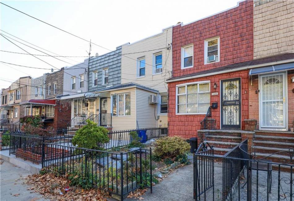 1624 73rd Street, Brooklyn, New York 11204, 2 Bedrooms Bedrooms, ,2 BathroomsBathrooms,Residential,For Sale,73rd,487325