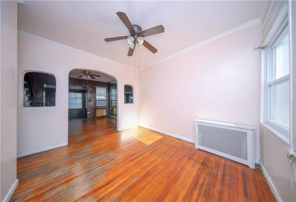 1624 73rd Street, Brooklyn, New York 11204, 2 Bedrooms Bedrooms, ,2 BathroomsBathrooms,Residential,For Sale,73rd,487325