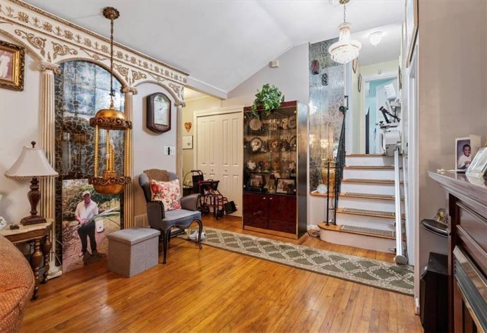 1246 100th Street, Brooklyn, New York 11236, 3 Bedrooms Bedrooms, ,2 BathroomsBathrooms,Residential,For Sale,100th,487380