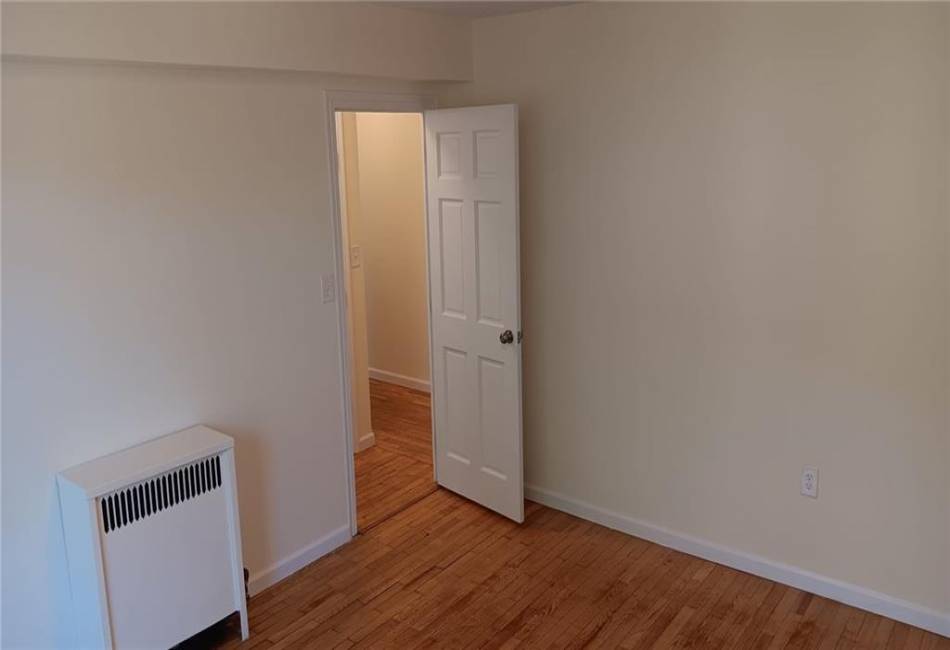 190 72nd Street, Brooklyn, New York 11209, 1 Bedroom Bedrooms, ,1 BathroomBathrooms,Rental,For Sale,72nd,487393