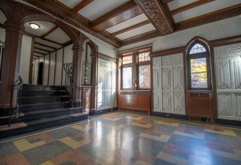 1701 Albermarle Road, Brooklyn, New York 11226, 2 Bedrooms Bedrooms, ,1 BathroomBathrooms,Residential,For Sale,Albermarle,487404