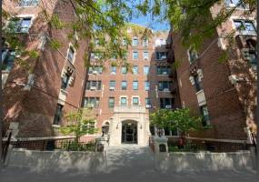 1701 Albermarle Road, Brooklyn, New York 11226, 2 Bedrooms Bedrooms, ,1 BathroomBathrooms,Residential,For Sale,Albermarle,487404