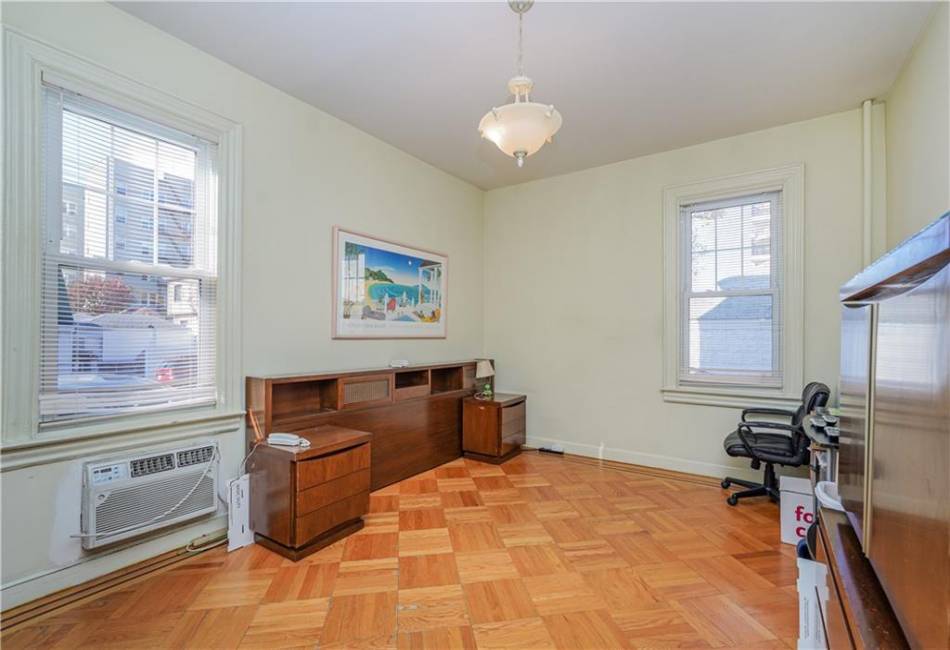 1901 Avenue R, Brooklyn, New York 11229, ,Residential,For Sale,Avenue R,487416