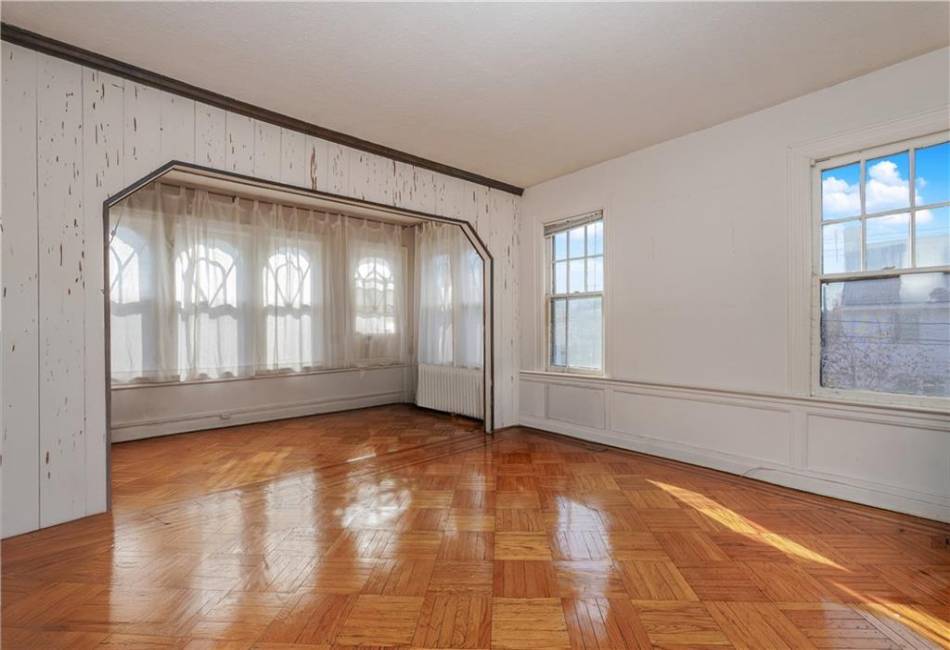 1901 Avenue R, Brooklyn, New York 11229, ,Residential,For Sale,Avenue R,487416