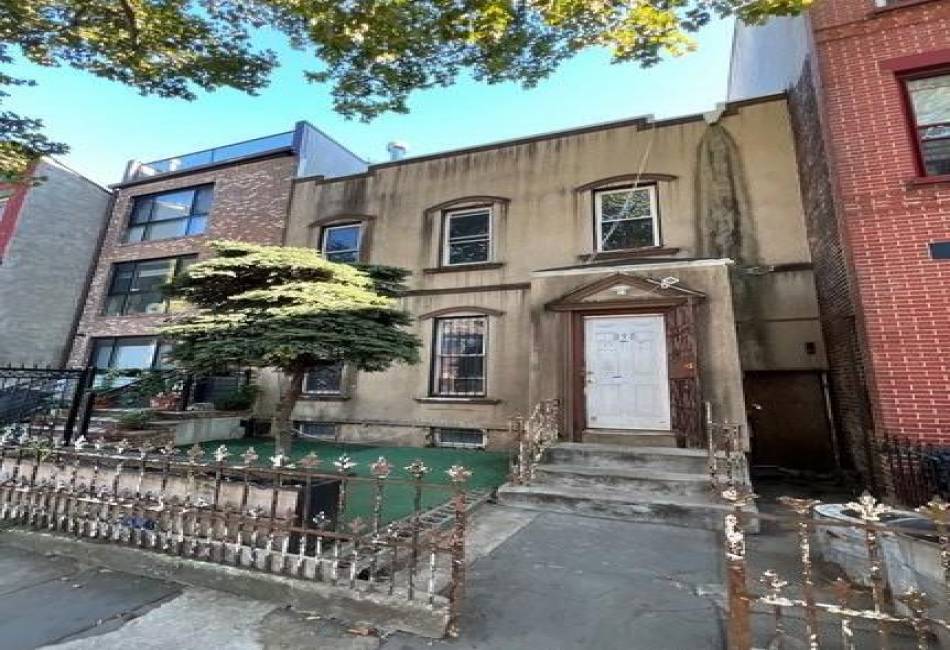 898 Madison Street, Brooklyn, New York 11221, 5 Bedrooms Bedrooms, ,2 BathroomsBathrooms,Residential,For Sale,Madison,487391