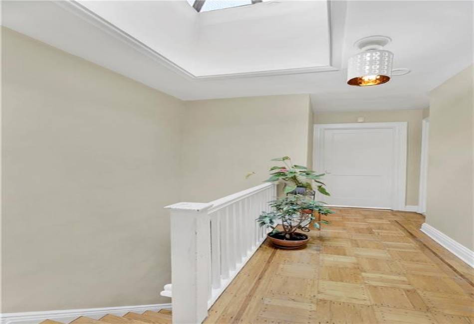 99 Dahlgren Place, Brooklyn, New York 11228, 3 Bedrooms Bedrooms, ,2 BathroomsBathrooms,Residential,For Sale,Dahlgren,487428