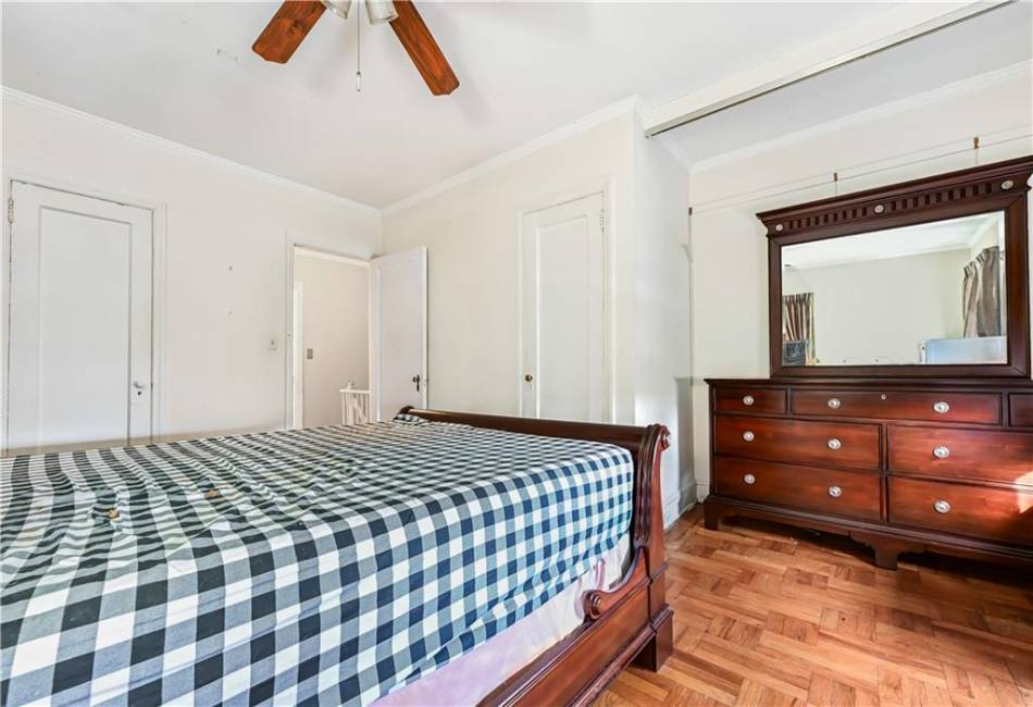 1882 Batchelder Street, Brooklyn, New York 11229, 2 Bedrooms Bedrooms, ,2 BathroomsBathrooms,Residential,For Sale,Batchelder,487233