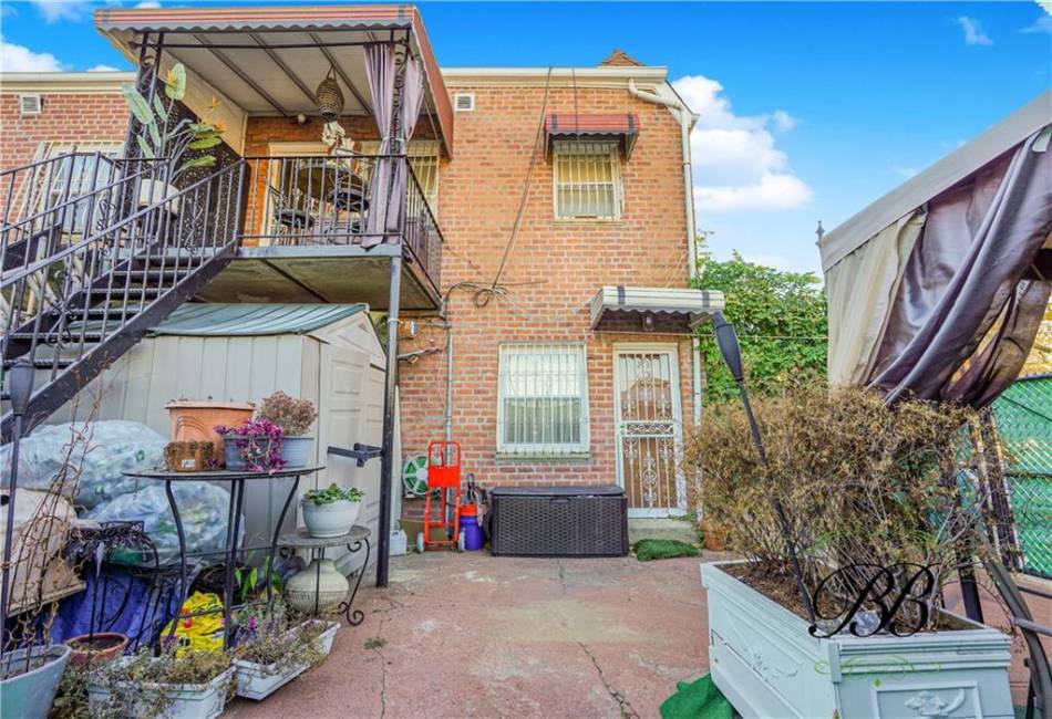 1041 56th Street, Brooklyn, New York 11234, 5 Bedrooms Bedrooms, ,2 BathroomsBathrooms,Residential,For Sale,56th,487422