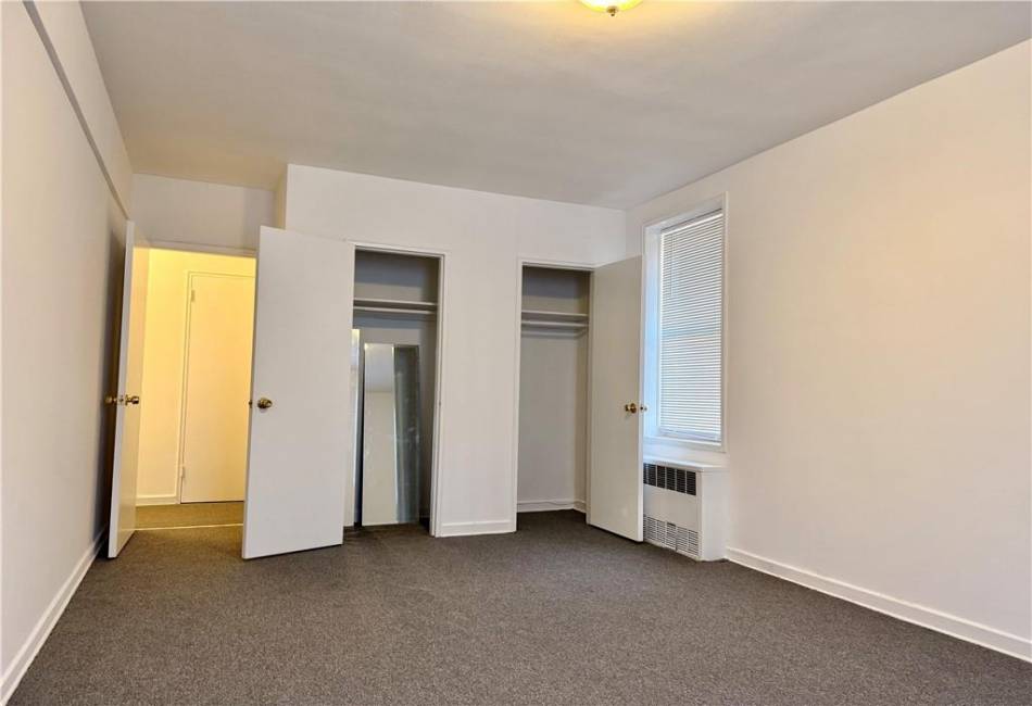 2727 Ocean Parkway, Brooklyn, New York 11235, 1 Bedroom Bedrooms, ,1 BathroomBathrooms,Residential,For Sale,Ocean,487441