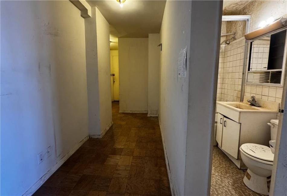 40 Brighton 1st Road, Brooklyn, New York 11235, ,1 BathroomBathrooms,Residential,For Sale,Brighton 1st,487367