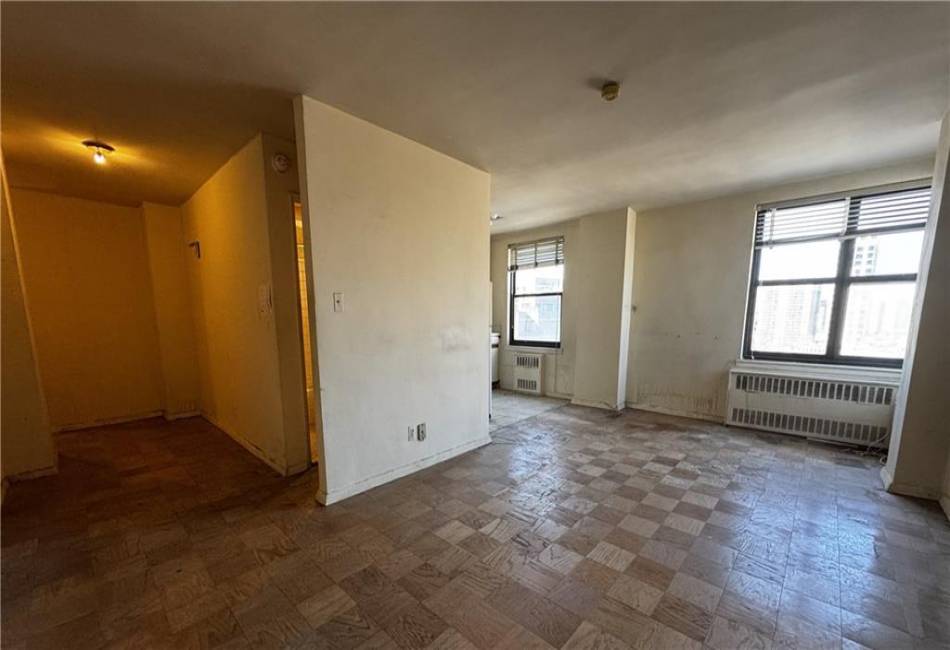 40 Brighton 1st Road, Brooklyn, New York 11235, ,1 BathroomBathrooms,Residential,For Sale,Brighton 1st,487367