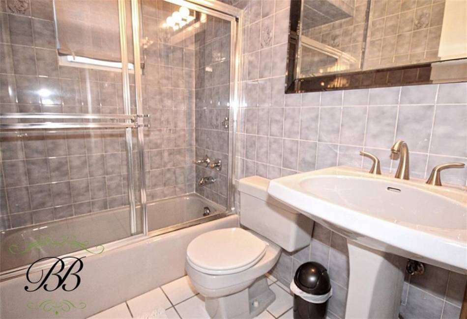 2417 71st Street, Brooklyn, New York 11234, 4 Bedrooms Bedrooms, ,3 BathroomsBathrooms,Residential,For Sale,71st,487407