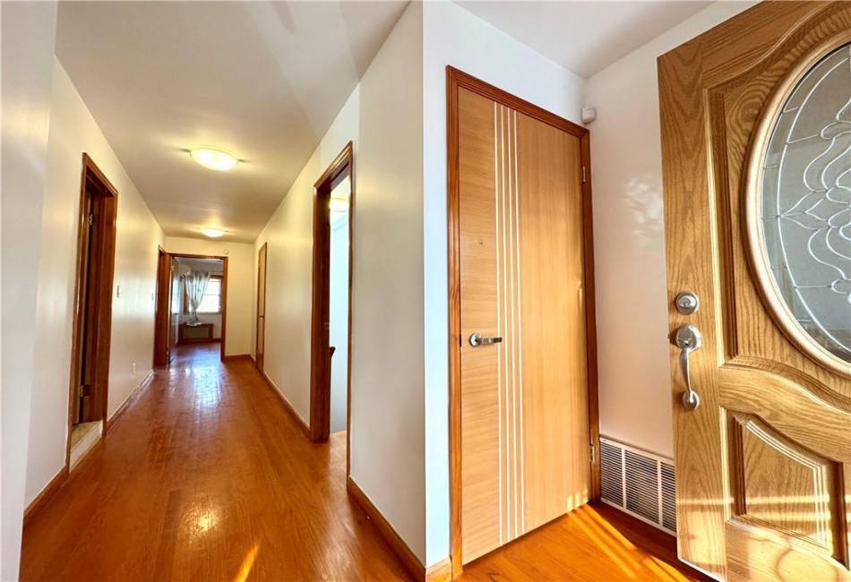 306 Bay 10th Street, Brooklyn, New York 11228, 3 Bedrooms Bedrooms, ,2 BathroomsBathrooms,Residential,For Sale,Bay 10th,487462