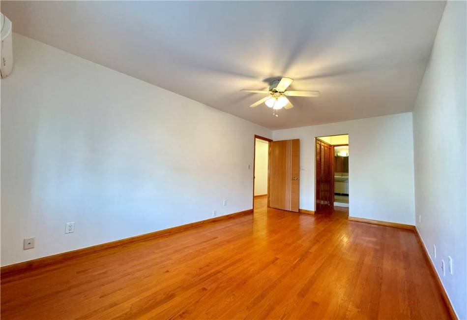 306 Bay 10th Street, Brooklyn, New York 11228, 3 Bedrooms Bedrooms, ,2 BathroomsBathrooms,Residential,For Sale,Bay 10th,487462