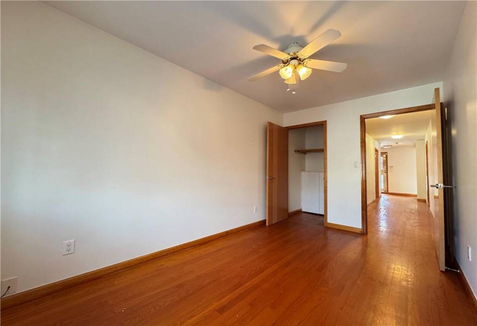 306 Bay 10th Street, Brooklyn, New York 11228, 3 Bedrooms Bedrooms, ,2 BathroomsBathrooms,Residential,For Sale,Bay 10th,487462